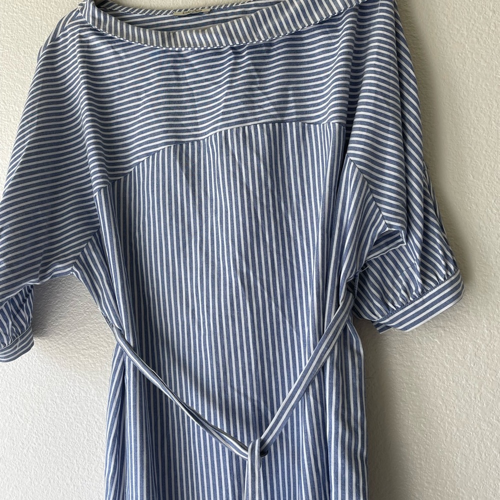 Stylish striped mini dress in blue and white. Size S